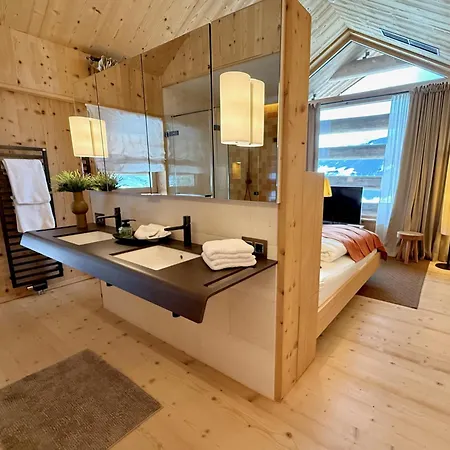 Infinity Sky By Belle-stay Heated Pool, Sauna And Lift *