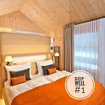 Infinity Sky By Belle-stay Heated Pool, Sauna And Lift *