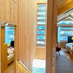 Infinity Sky By Belle-stay Heated Pool, Sauna And Lift Semesterbostad *